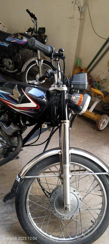 Honda | Model CG 125 | Year 2019 | Lahore Registered Bike 03474077494 2