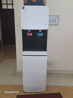 Pel Water Dispenser