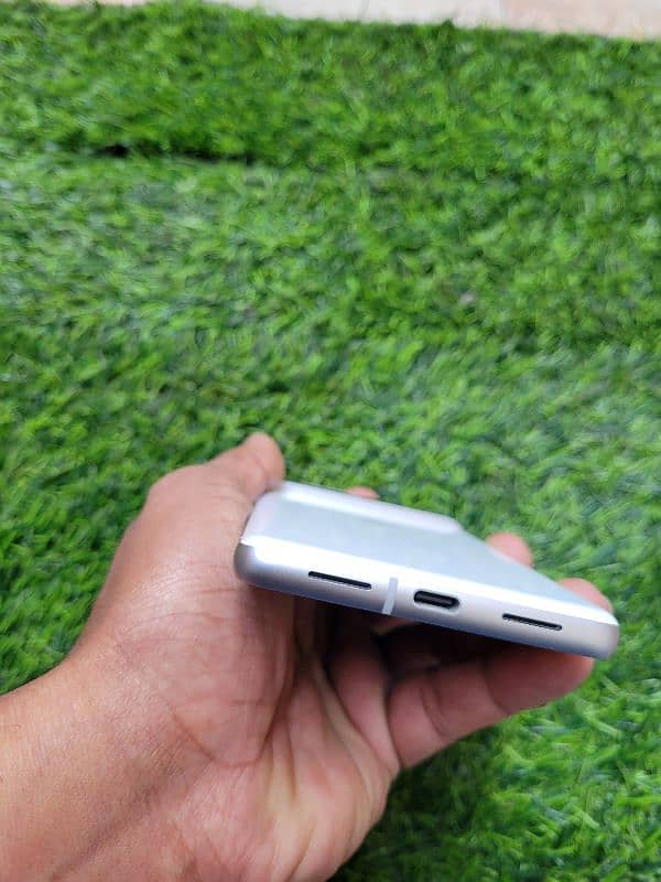 Google Pixel 6A 6/128GB dual Sim PTA . pixel 6, 6 Pro, pixel 7 10/10 6