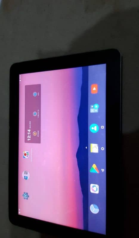 Samsung 10" tab in good condition with reasonable price 0