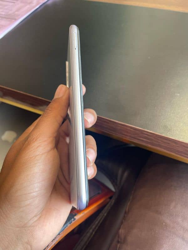 vivo Y20 used mobile 2