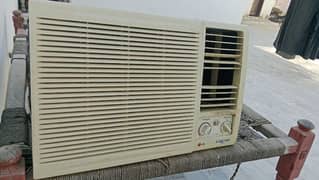 1.5 Ton ki Window ac Fully Genion Geranted, oringnal Gess All Ok