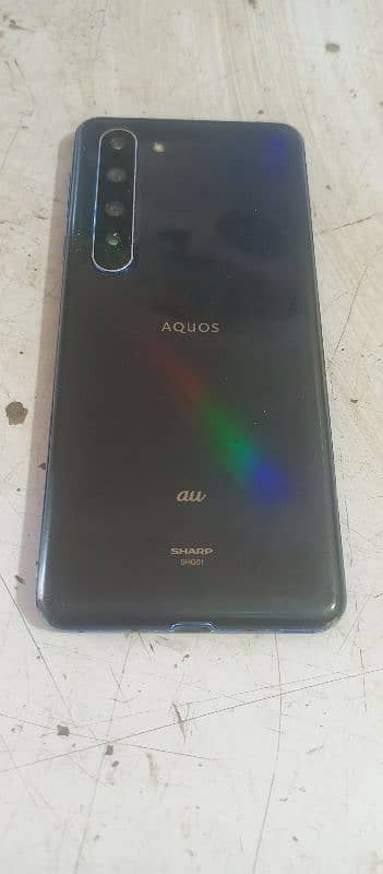 Aquos Sharp r5G 12/256 snapdragon 865 5