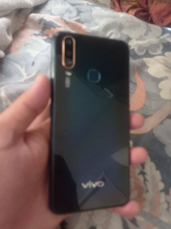 Vivo Y17 4/128 1