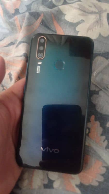 Vivo Y17 4/128 6