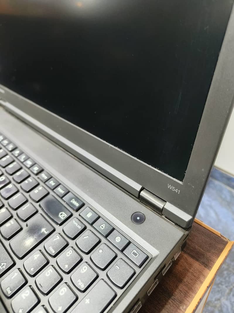 ThinkPad Lenovo W541 w540 Core i7 4th Gen Workstation Nvidia graphic 5