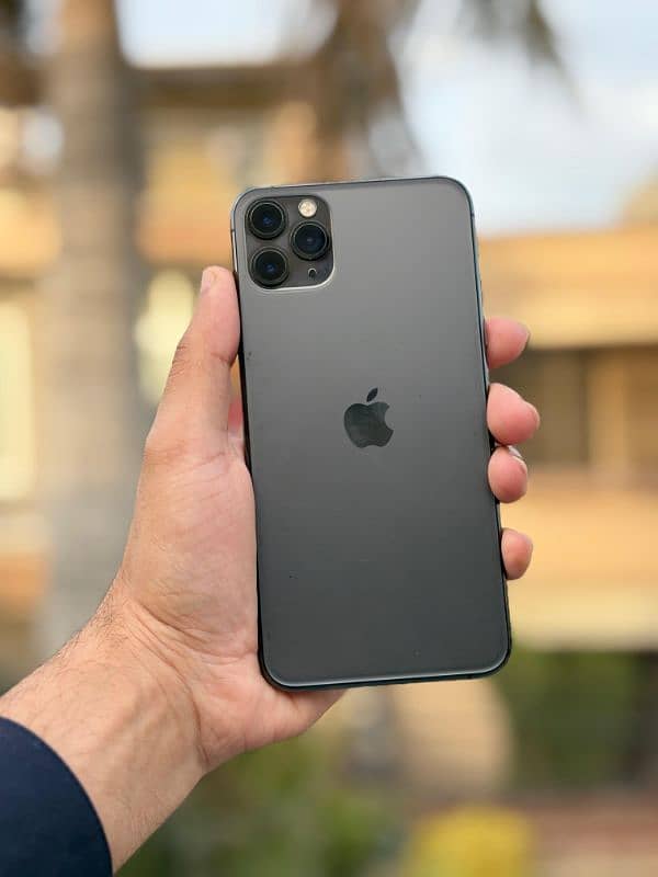 iPhone 11 pro max PTA approved 6