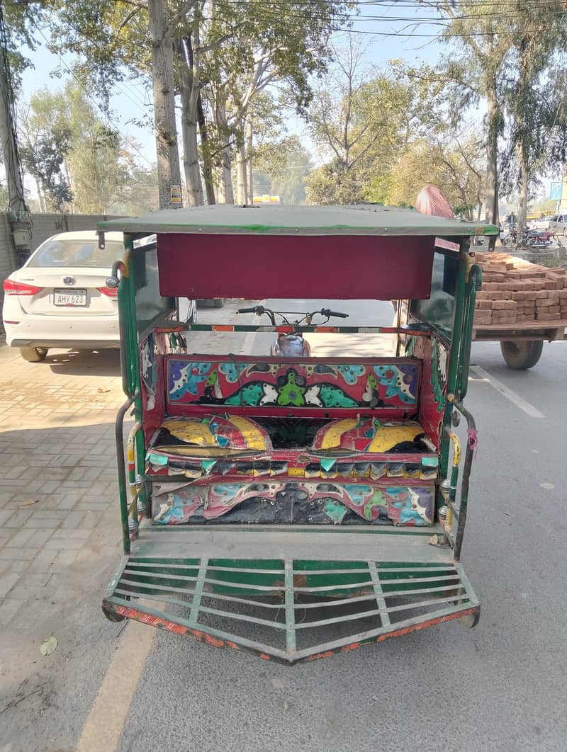 Sell rickshaw urgent 1