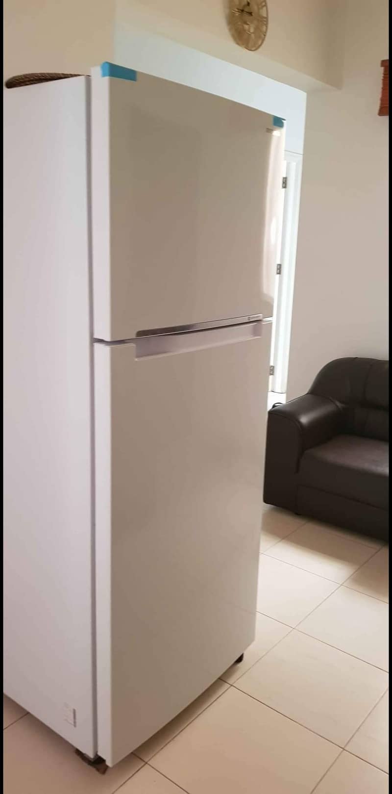 Samsung Hitachi Refrigerators, Brandnew Imported large size, No Frost 3