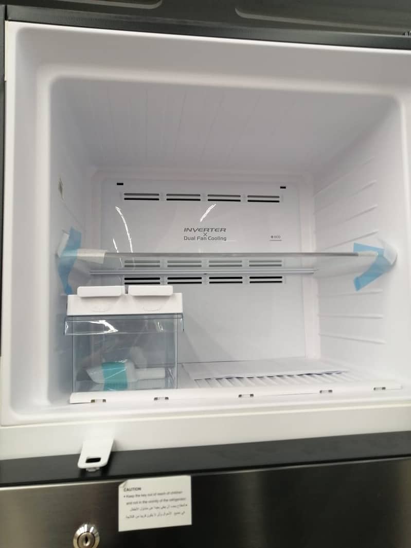 Samsung Hitachi Refrigerators, Brandnew Imported large size, No Frost 12