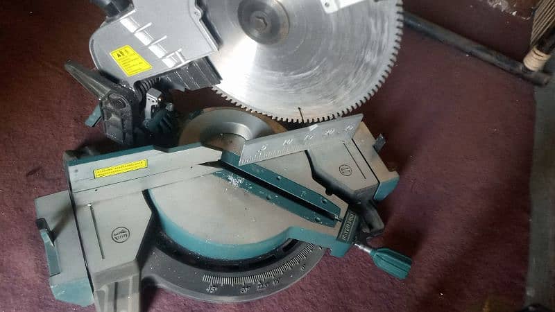 Aluminum cutter 4