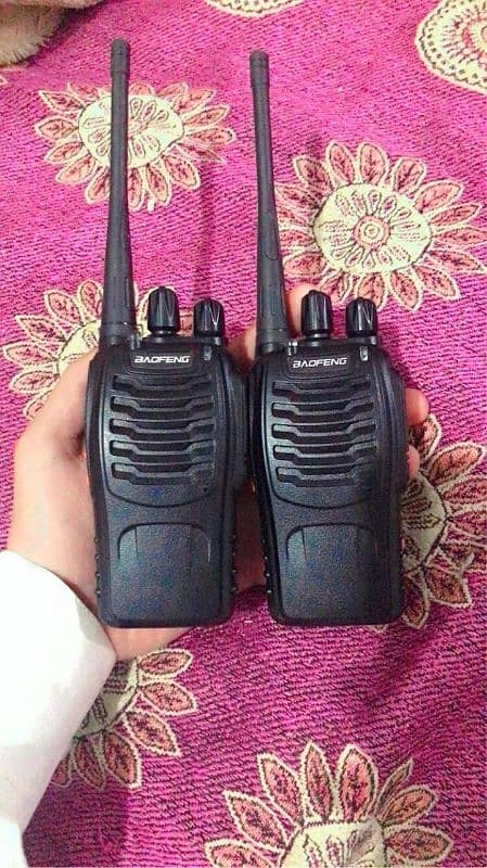 walkie-talkie 1