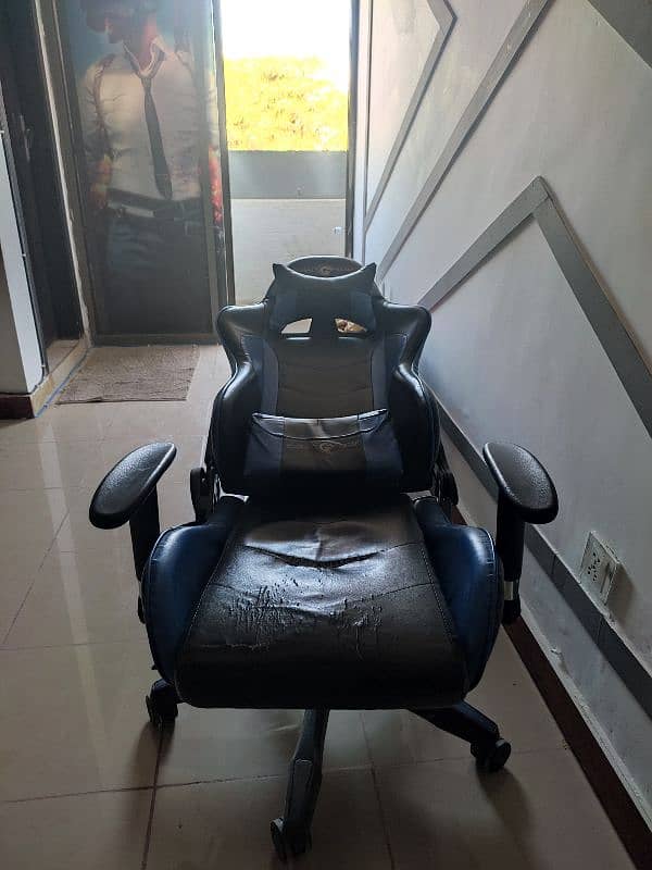 Gaming chair (global razer) 2