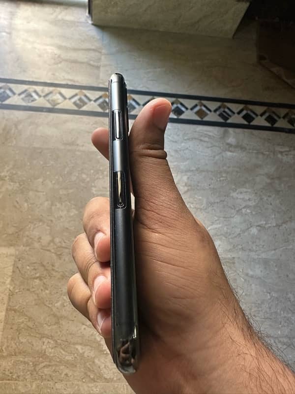 IPhone 11 Pro 64 GB NON-PTA FU 3