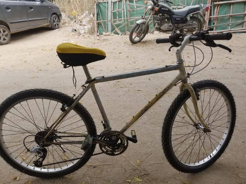 old japani cycle in good working condition 4
