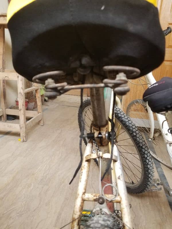 old japani cycle in good working condition 8