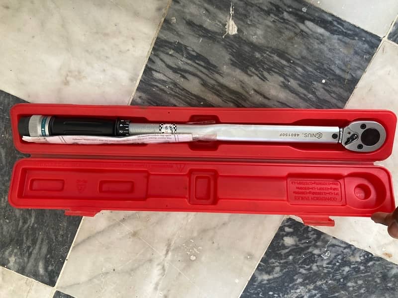 Genius torque wrench 40.7-203 nm 0