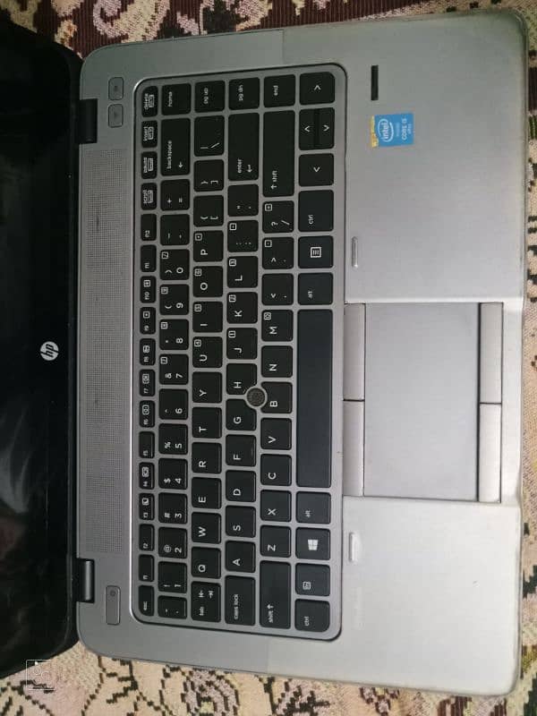 HP elite book 840 G2 2