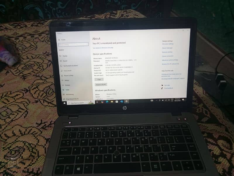 HP elite book 840 G2 4