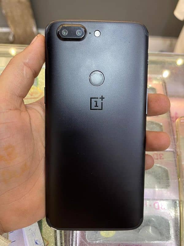 Oneplus 5t 6GB 64 GB 0