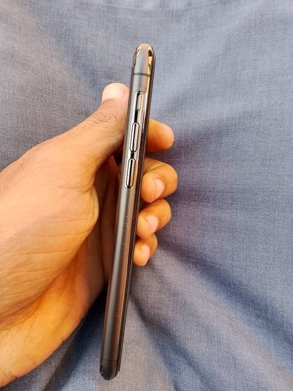 Iphone 11 Pro Non PTA 2