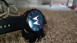 MOTOROLA WATCH