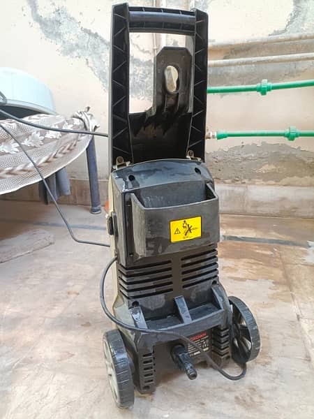 Pressure Washer for AC, solar, Cars 1