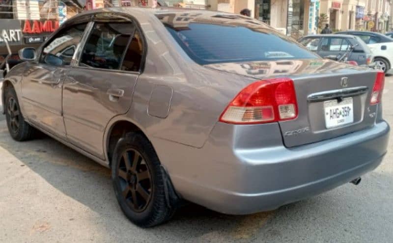 Honda Civic EXi 2005 3