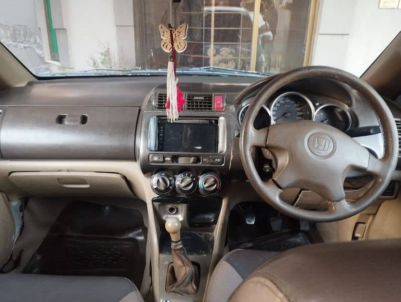 Honda City IDSI 2005 5