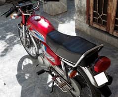 125 CG Honda in Genuine Condition for Sale