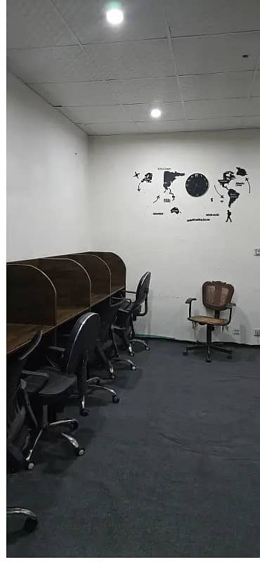 Area 425 Square Feet Office Available For Rent Real Pictures In Main Boulevard Road Gulberg 3 Lahore 2