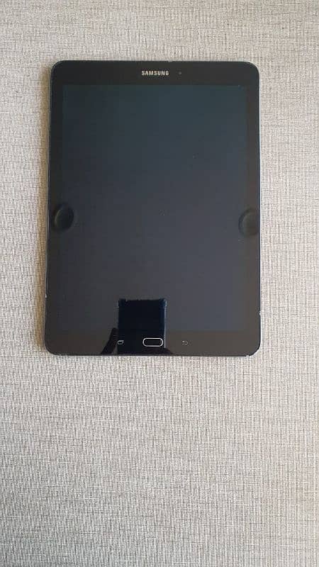 Samsung Galaxy Tab S2 9.7" Screen; 3GB RAM 32 GB ROM Wi-Fi Tablet 4