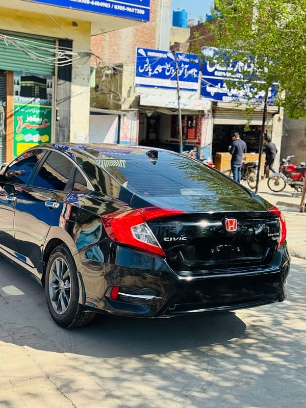 Honda Civic VTi Oriel Prosmatec 2019/20 3