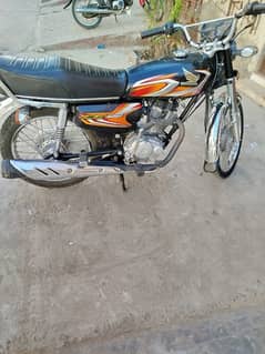 Honda CG 125 Black Colour 2022