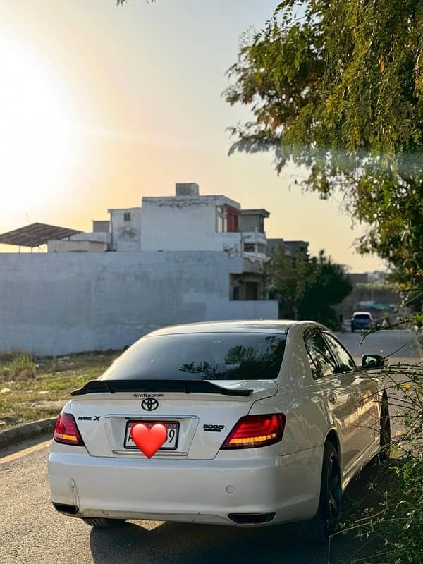 Toyota Mark X 300G premium traction push start 4