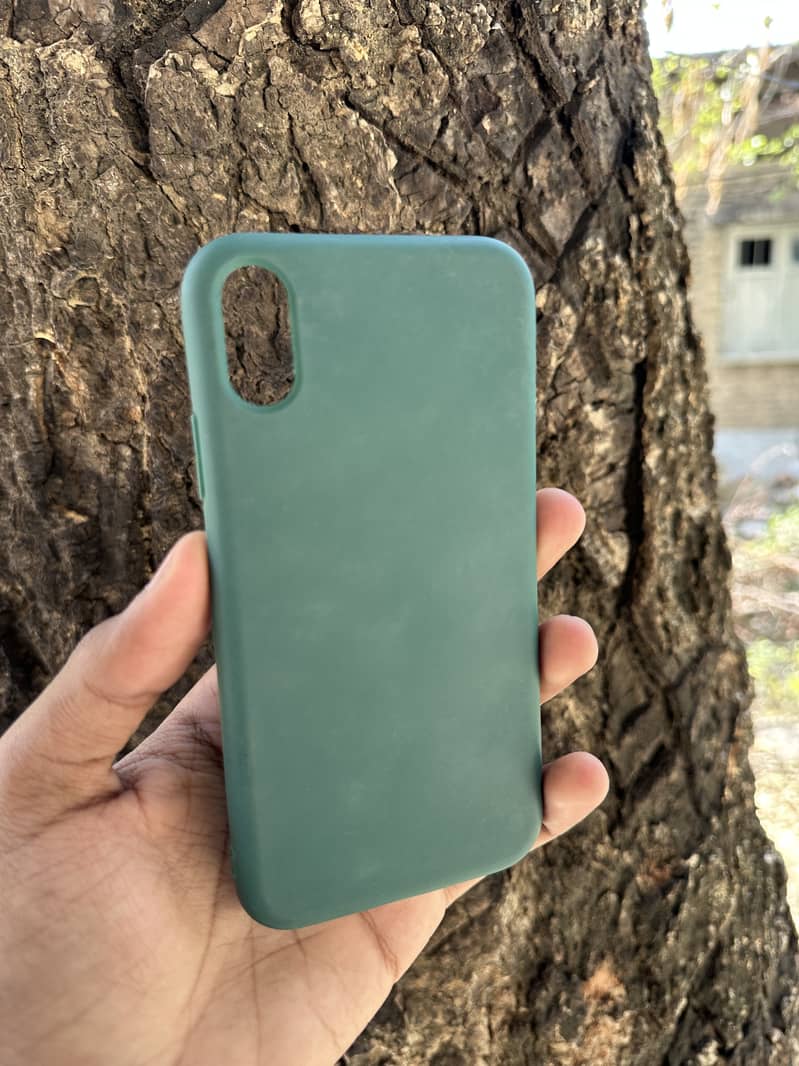 Iphone XR covers/ pouches 0