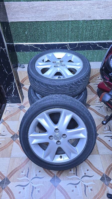 16 inch toyota yaris orginal rim for sale 1