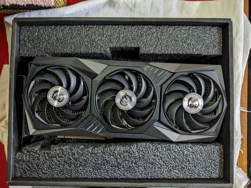 Nvidia RTX 3070 / RTX 3080 / RTX 3090 Graphics Cards Available 10/10 11
