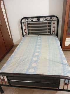 Iron queen size bed