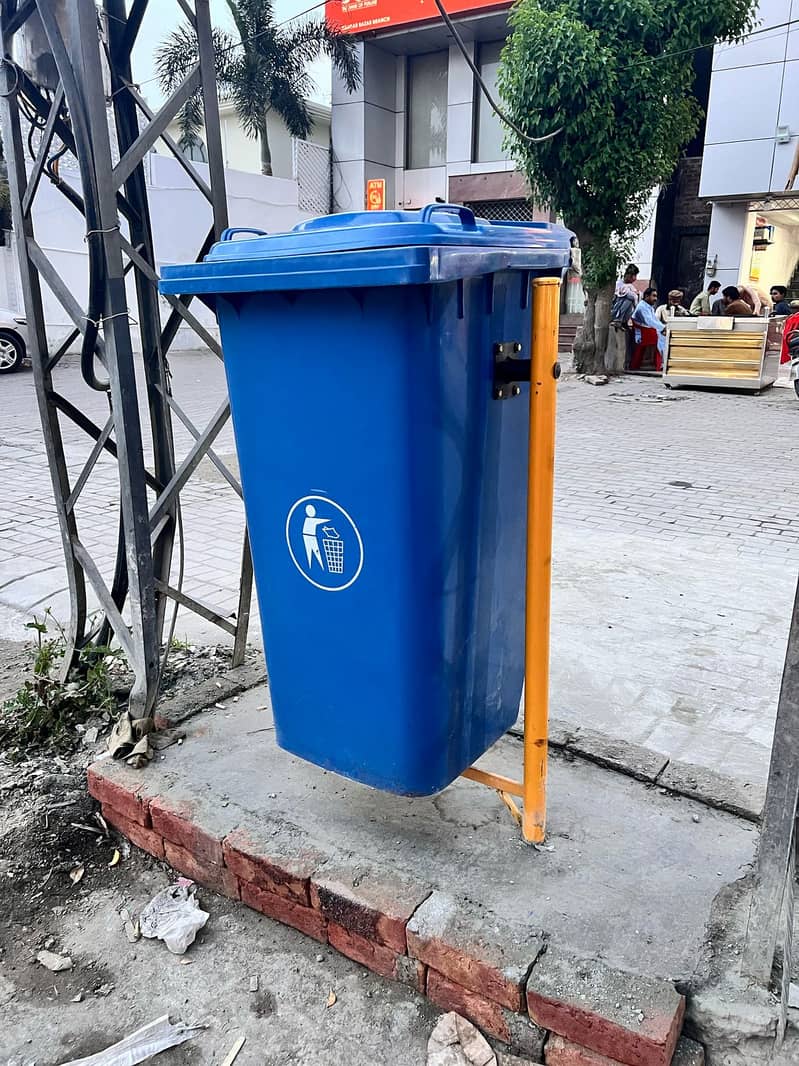 Industrial Bins, Garbage Bins , bins , Suthra punjab Bins, Dustbins 14