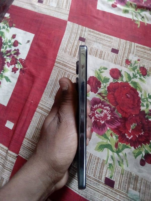 infinix note 30(8+8)256 1