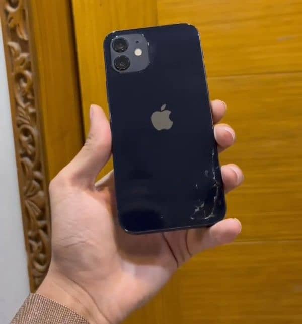 iphone 12 Dual pta . (64 gb) Black color 3