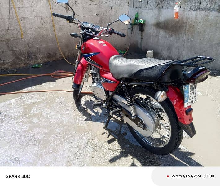 Suzuki GS150 2021 2