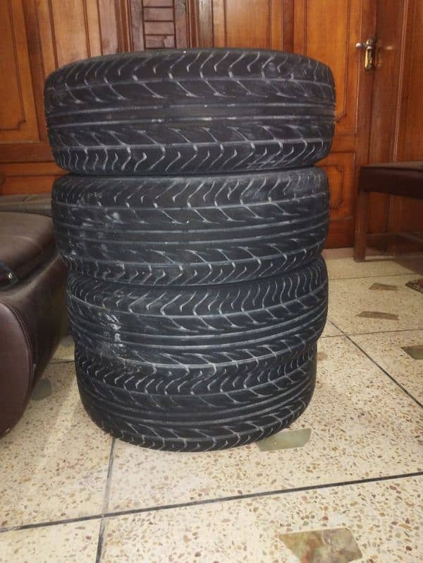 Dunlop 185/65/14 5