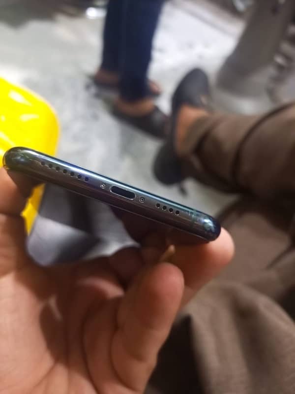 Iphone 11 pro max duwal Pta apporved 2