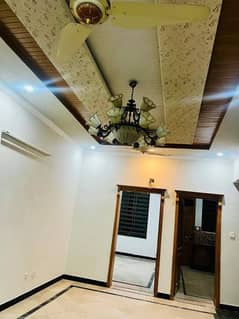 Beautiful upper portion available for rent in G11 Islamabad 3bedroom with attached bathroom