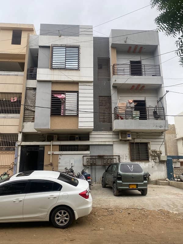 3 BED DD PORTION FOR SALE 2ND FLOOR ROAD FACING 2 BALCONIES KHATM E NABUWAT CHOWK 1