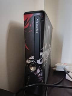 Xbox 360 Slim Console with box 250gb jtag