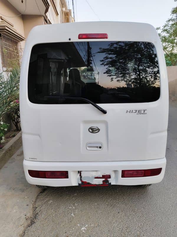 Daihatsu Hijet 2012 6