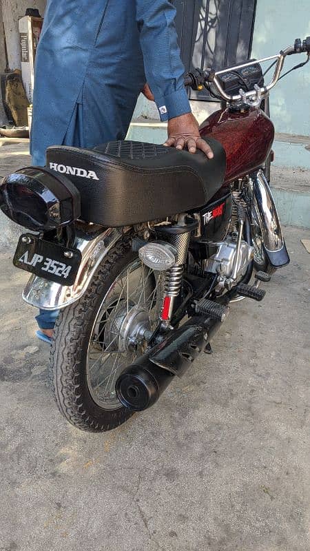 honda 125 good condition 4